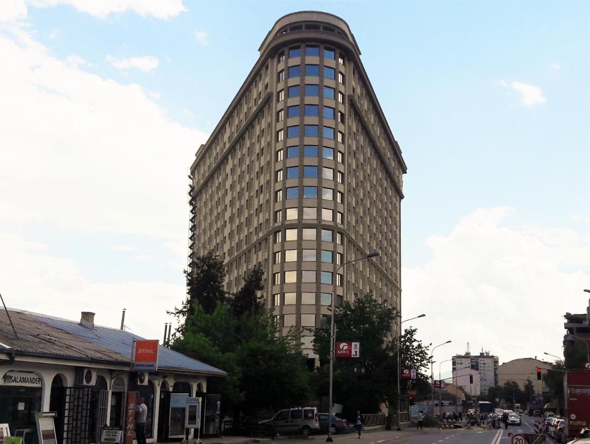 Dow Apartments - Luxury 13Th Floor, Parking Скоп'є Екстер'єр фото